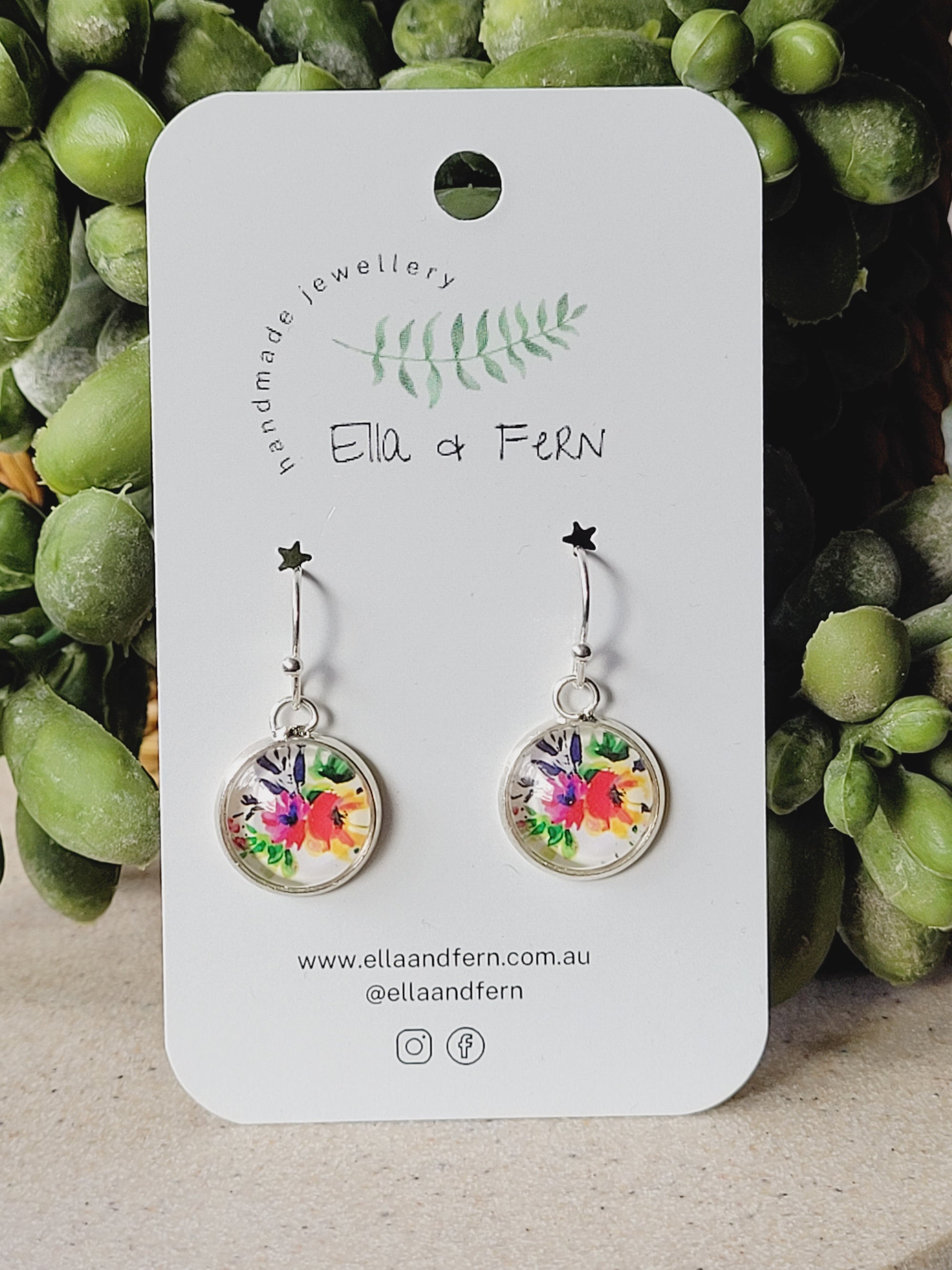 Flower Dangle Earrings | Ella & Fern