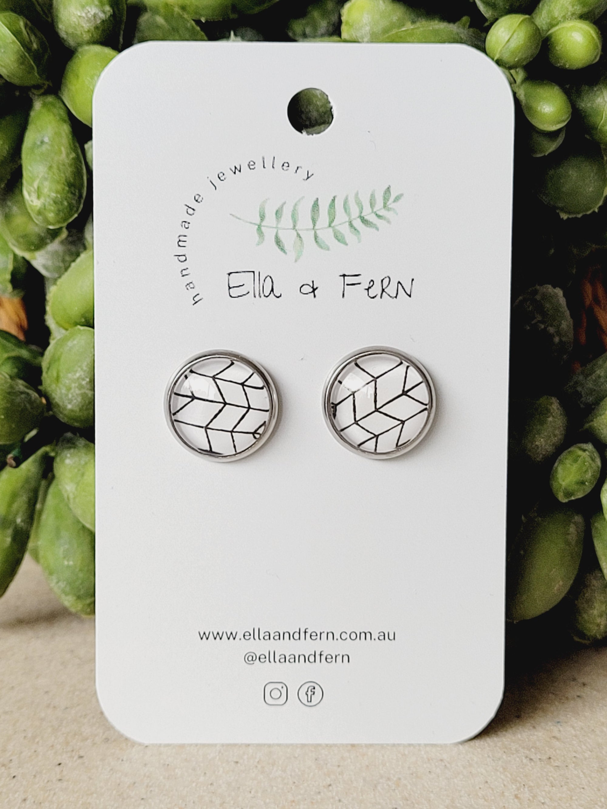 Lines Pop Stud Earrings | Ella & Fern