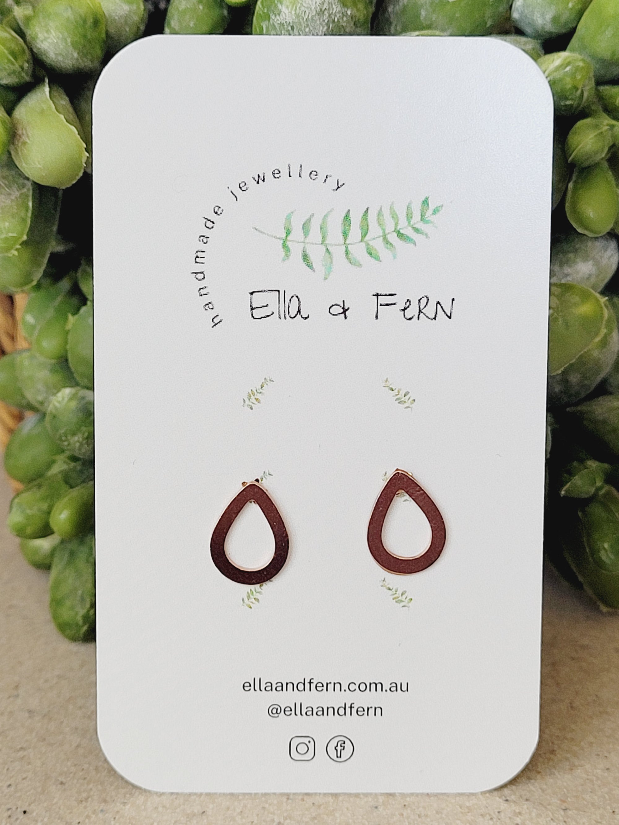 Teardrop Metal Stud Earrings | Ella & Fern